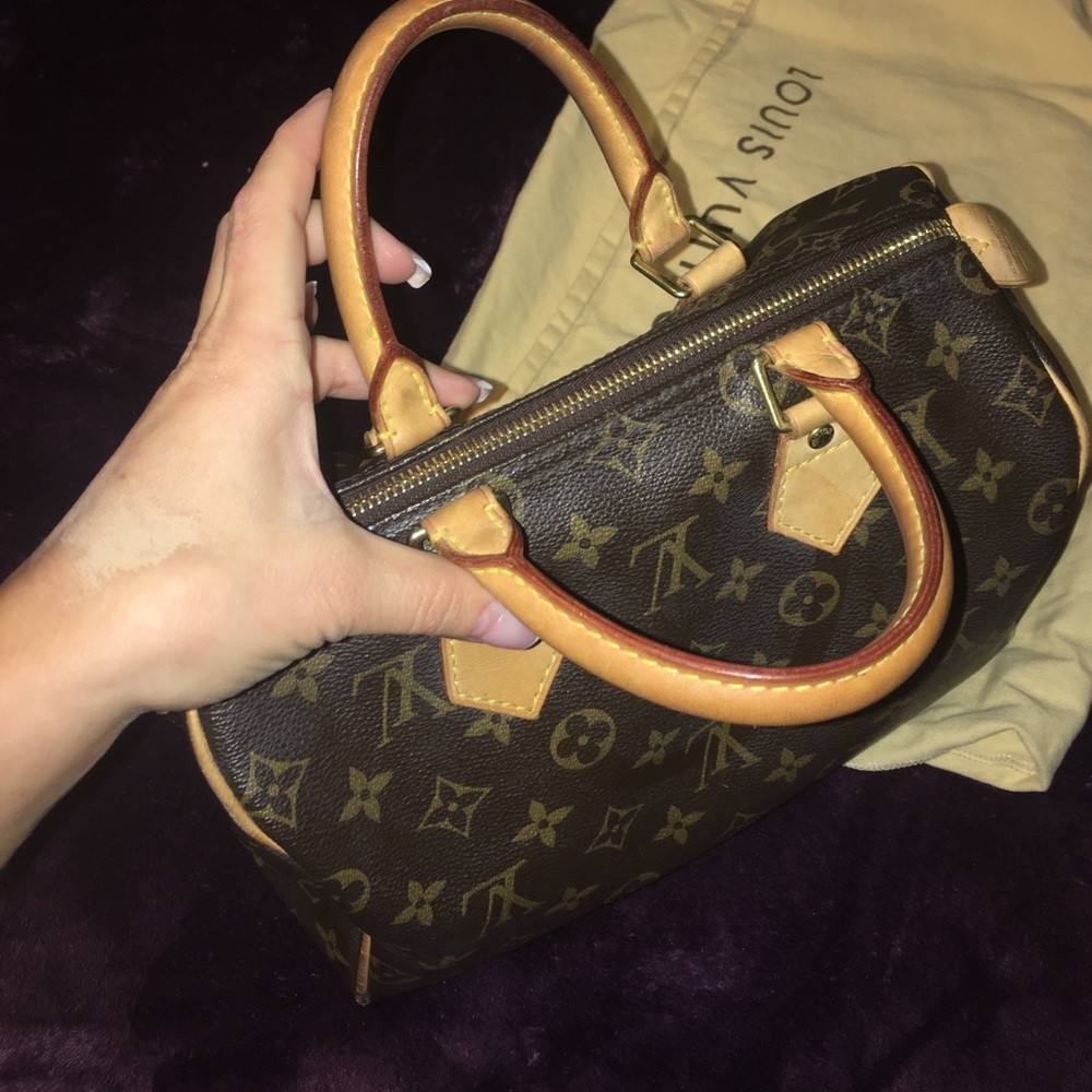 SOLD - Picture 4 of 8